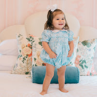 Collared Hydrangea Bubble