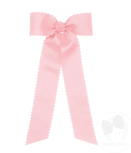 Medium Scalloped Streamer Bow
